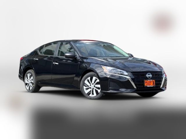 2025 Nissan Altima S