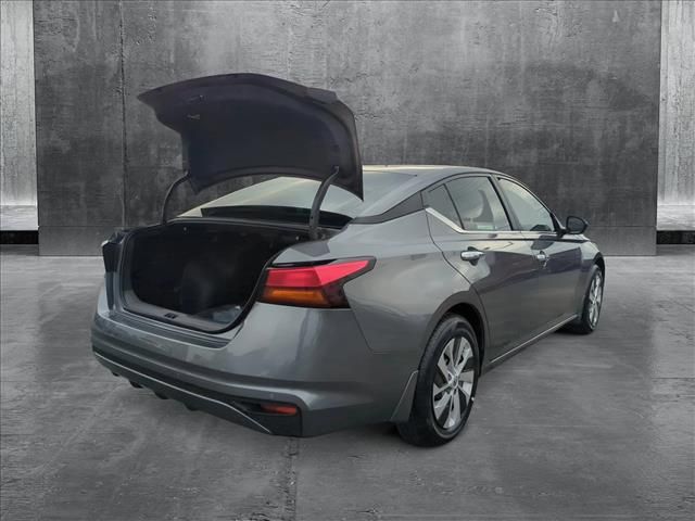 2025 Nissan Altima S