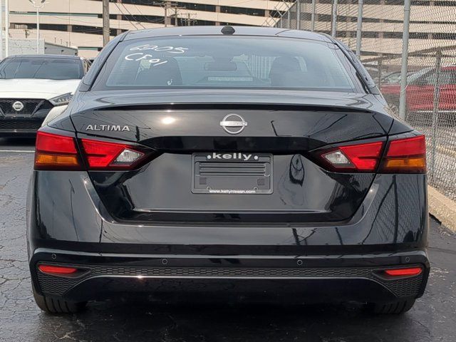 2025 Nissan Altima S