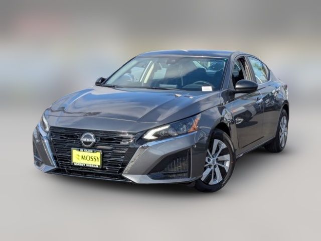 2025 Nissan Altima S