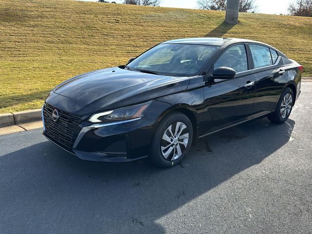 2025 Nissan Altima S