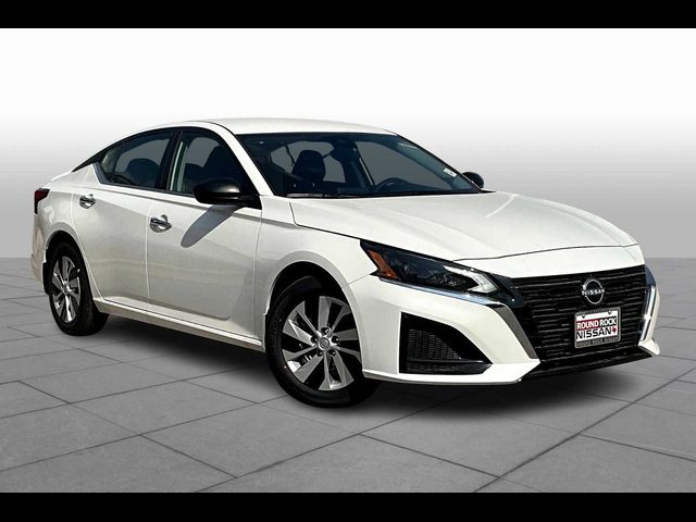 2025 Nissan Altima S
