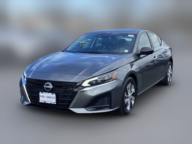 2025 Nissan Altima S