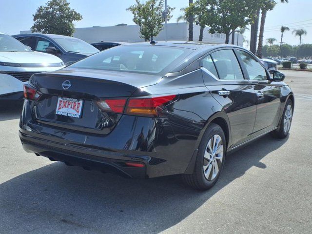 2025 Nissan Altima S