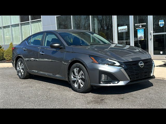 2025 Nissan Altima S