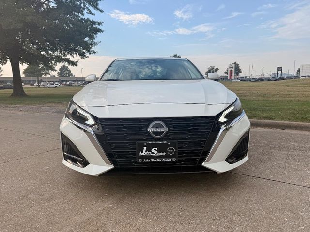 2025 Nissan Altima SL