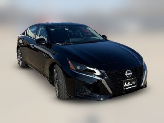 2025 Nissan Altima SL