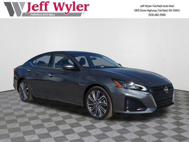 2025 Nissan Altima SL