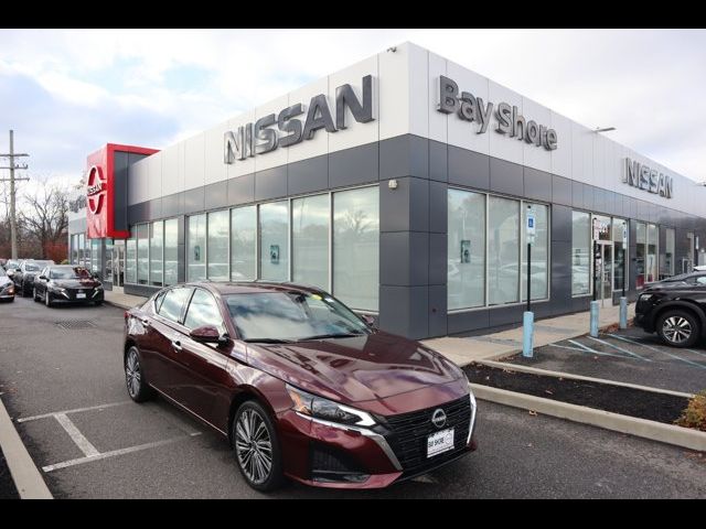 2025 Nissan Altima SL