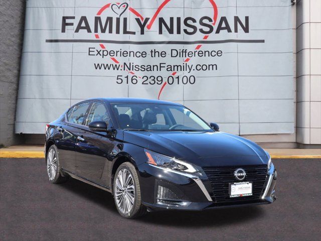 2025 Nissan Altima SL