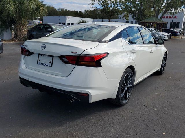 2025 Nissan Altima SR