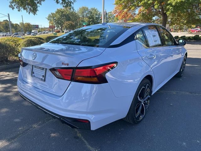 2025 Nissan Altima SR