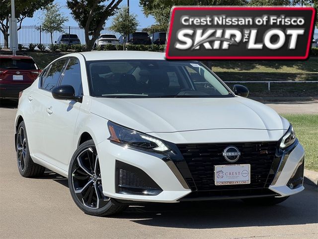 2025 Nissan Altima SR