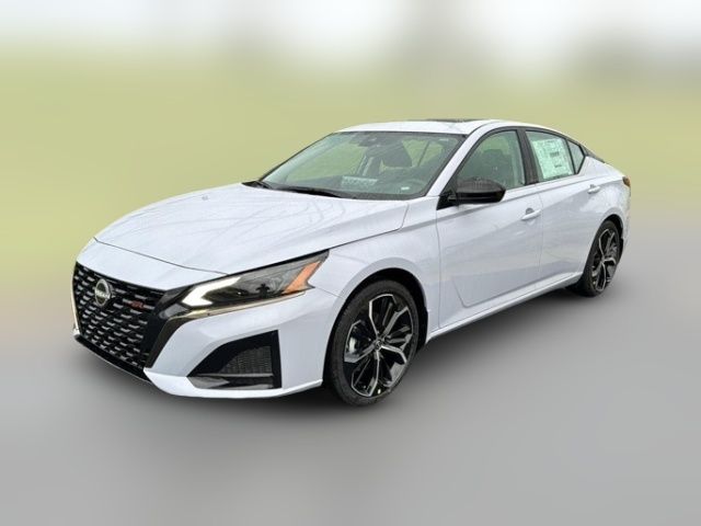 2025 Nissan Altima SR