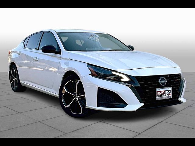 2025 Nissan Altima SR