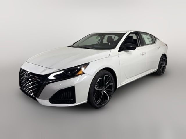 2025 Nissan Altima SR