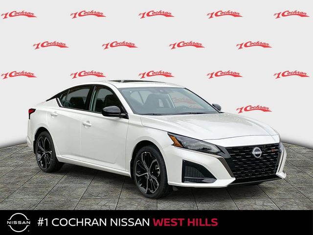 2025 Nissan Altima SR