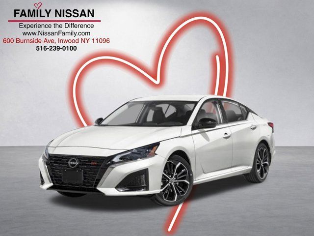 2025 Nissan Altima SR