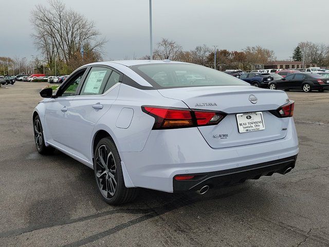 2025 Nissan Altima SR