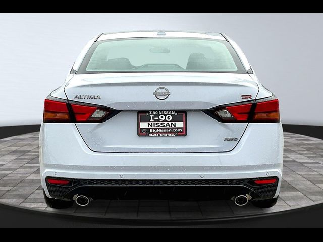 2025 Nissan Altima SR