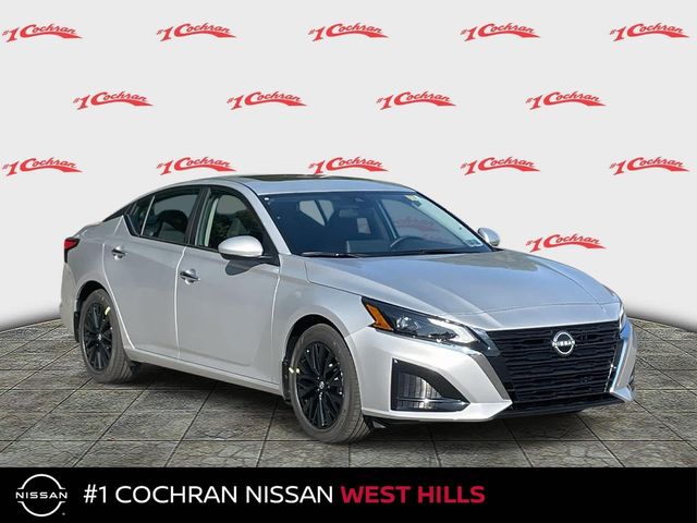 2025 Nissan Altima SV