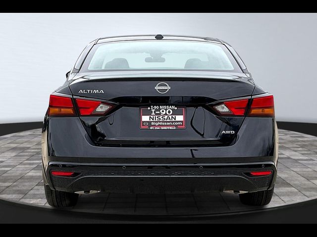 2025 Nissan Altima SV