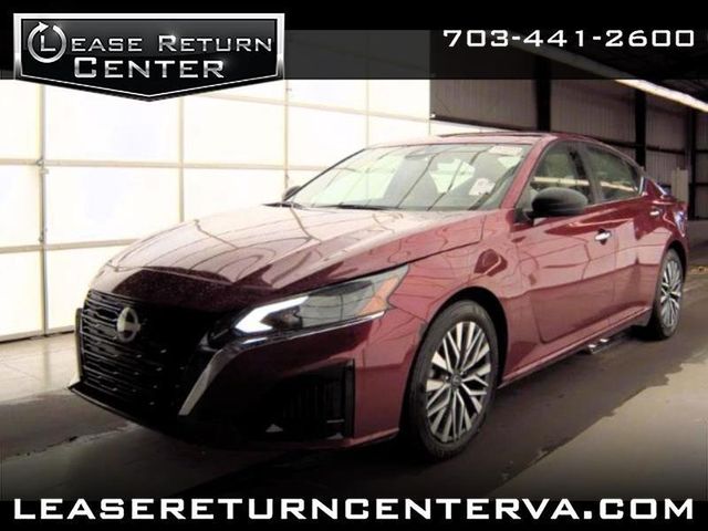 2025 Nissan Altima SV