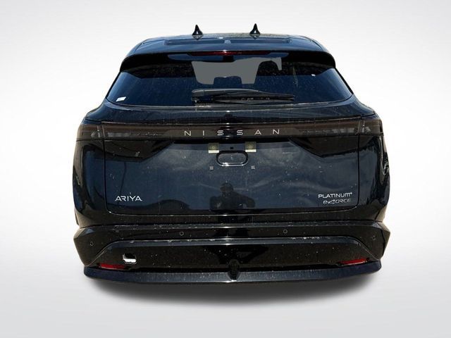 2025 Nissan ARIYA PLATINUM+