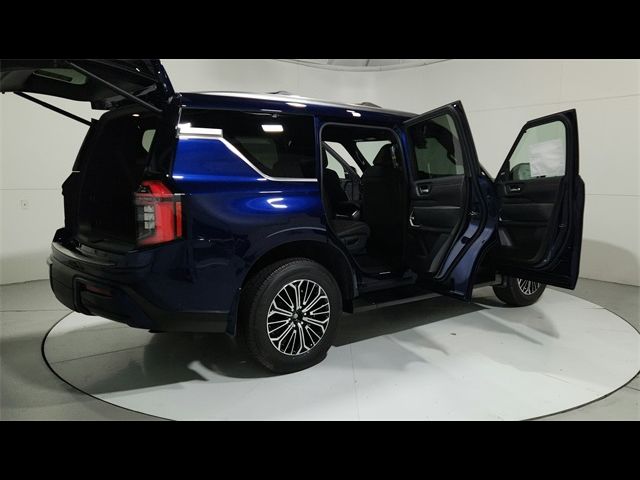 2025 Nissan Armada Platinum