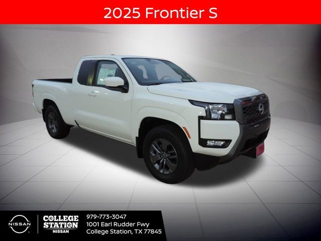 2025 Nissan Frontier 