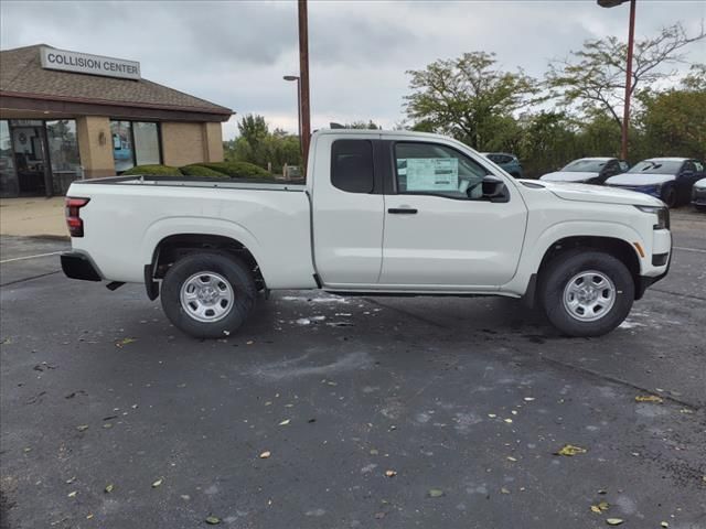 2025 Nissan Frontier S