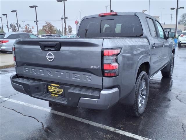 2025 Nissan Frontier SV