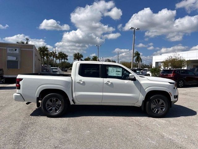 2025 Nissan Frontier SV