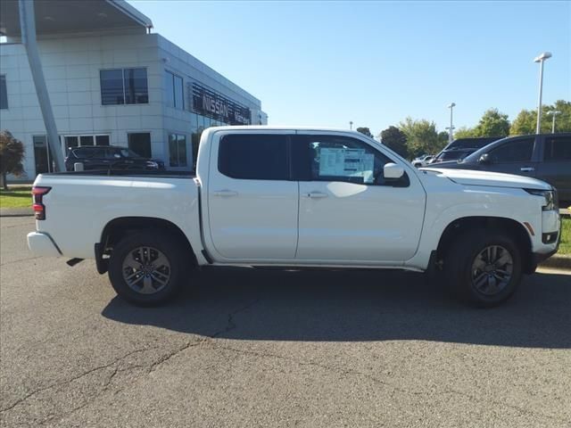 2025 Nissan Frontier SV