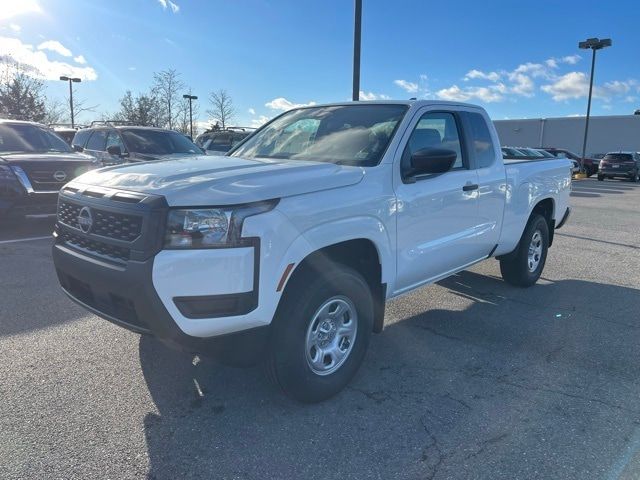 2025 Nissan Frontier S