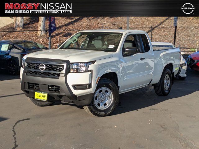 2025 Nissan Frontier S