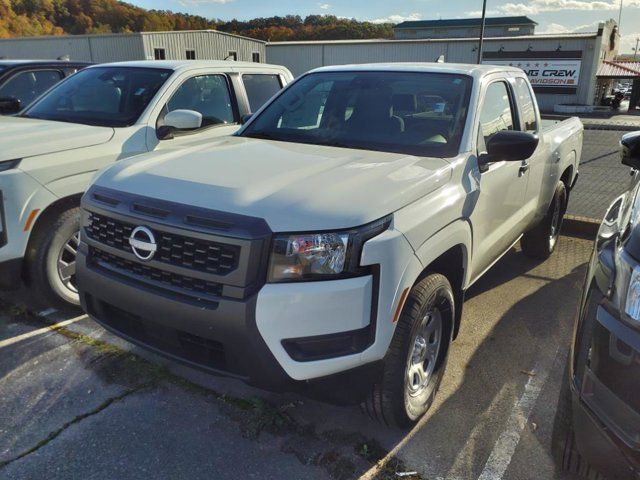 2025 Nissan Frontier S