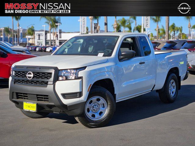 2025 Nissan Frontier S