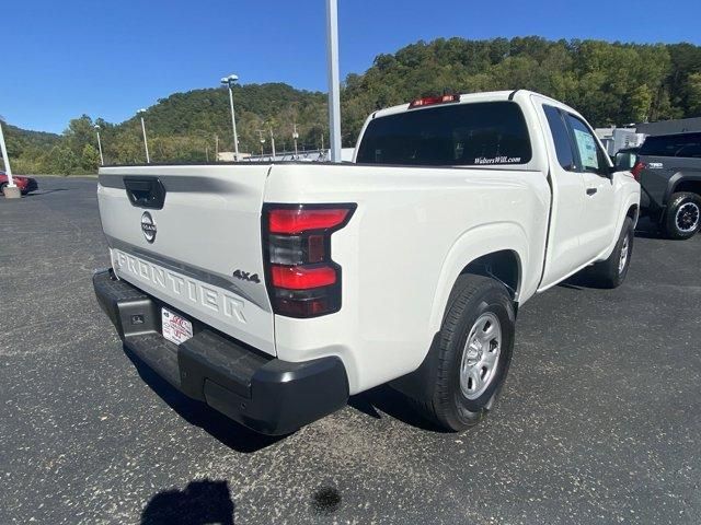 2025 Nissan Frontier S