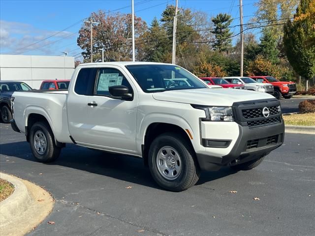 2025 Nissan Frontier S