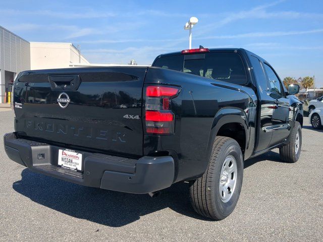 2025 Nissan Frontier S