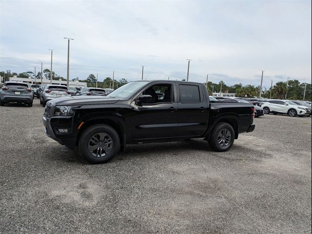 2025 Nissan Frontier SV