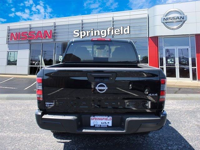 2025 Nissan Frontier S