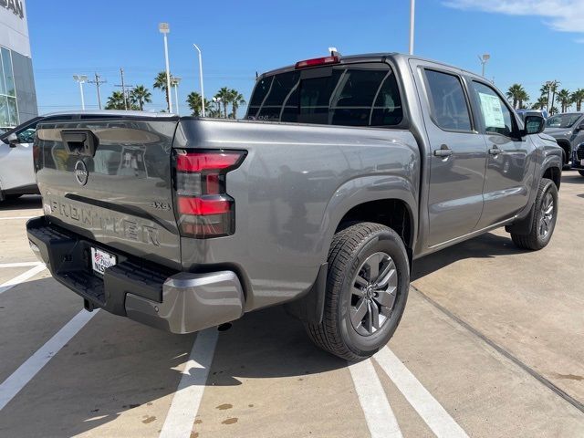 2025 Nissan Frontier SV