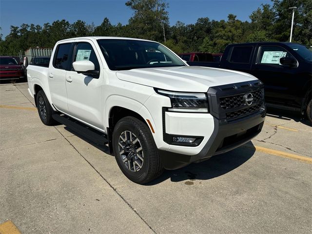 2025 Nissan Frontier SL