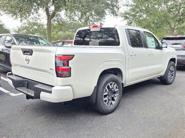 2025 Nissan Frontier SL