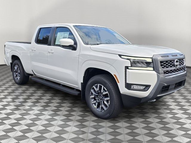 2025 Nissan Frontier SL