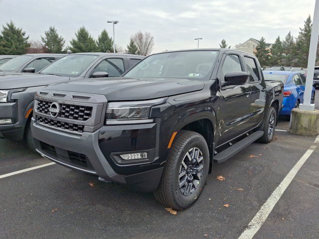 2025 Nissan Frontier SL