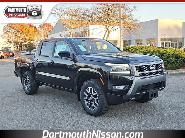 2025 Nissan Frontier SL