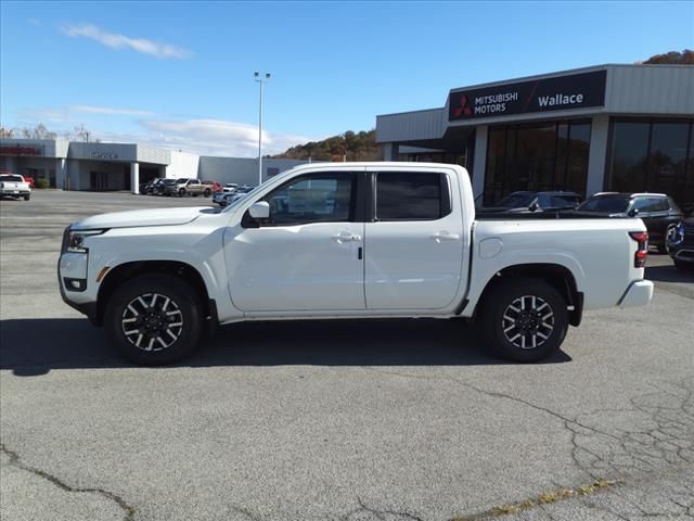 2025 Nissan Frontier SL